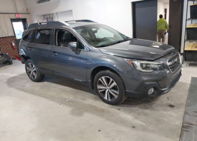 2018 SUBARU Outback