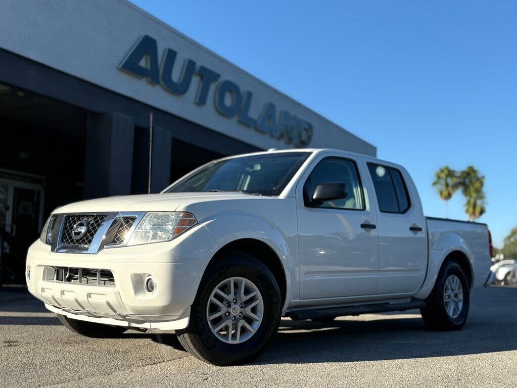 2015 NISSAN Frontier