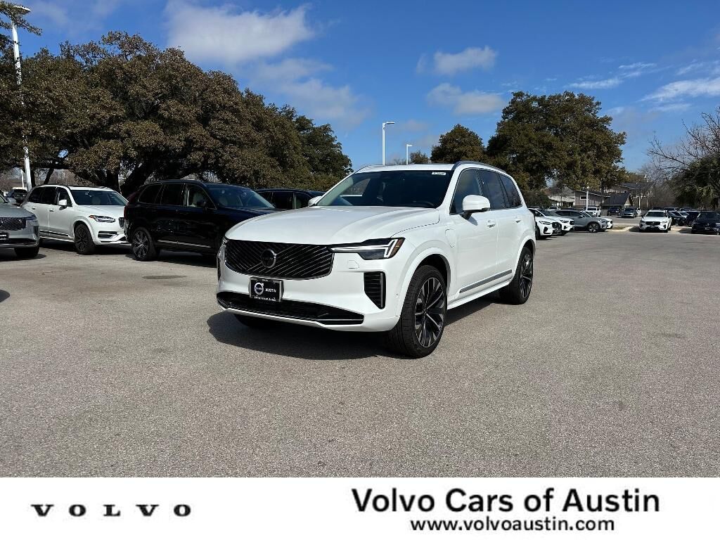 2025 VOLVO XC90