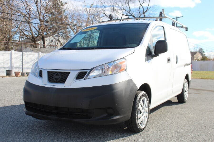 2015 NISSAN NV200