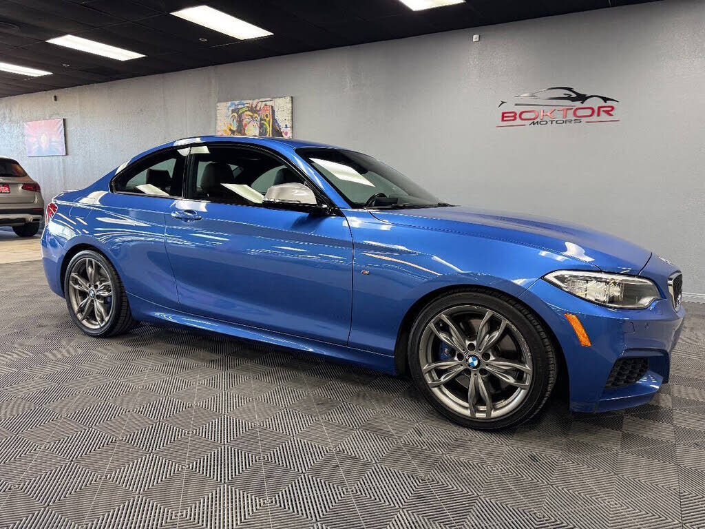 BMW M235i