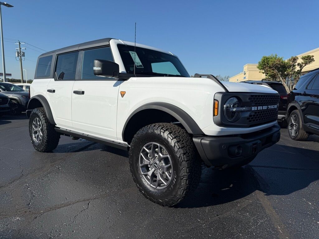 2025 FORD Bronco
