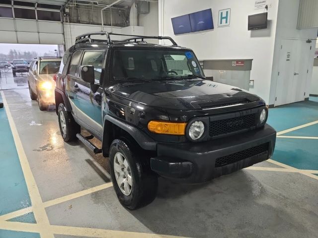 2010 TOYOTA FJ Cruiser