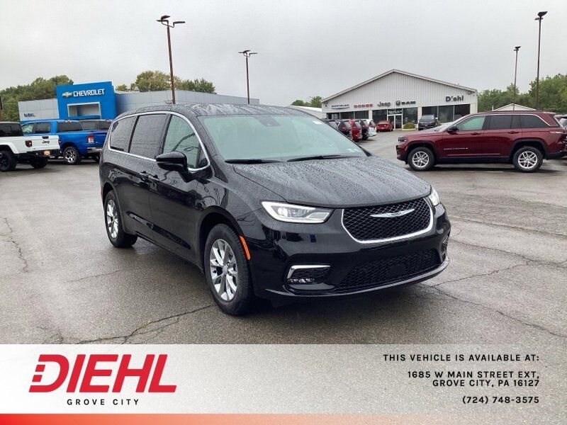 2026 CHRYSLER Pacifica