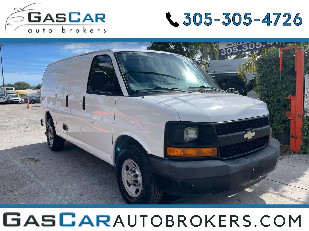 2011 CHEVROLET Express