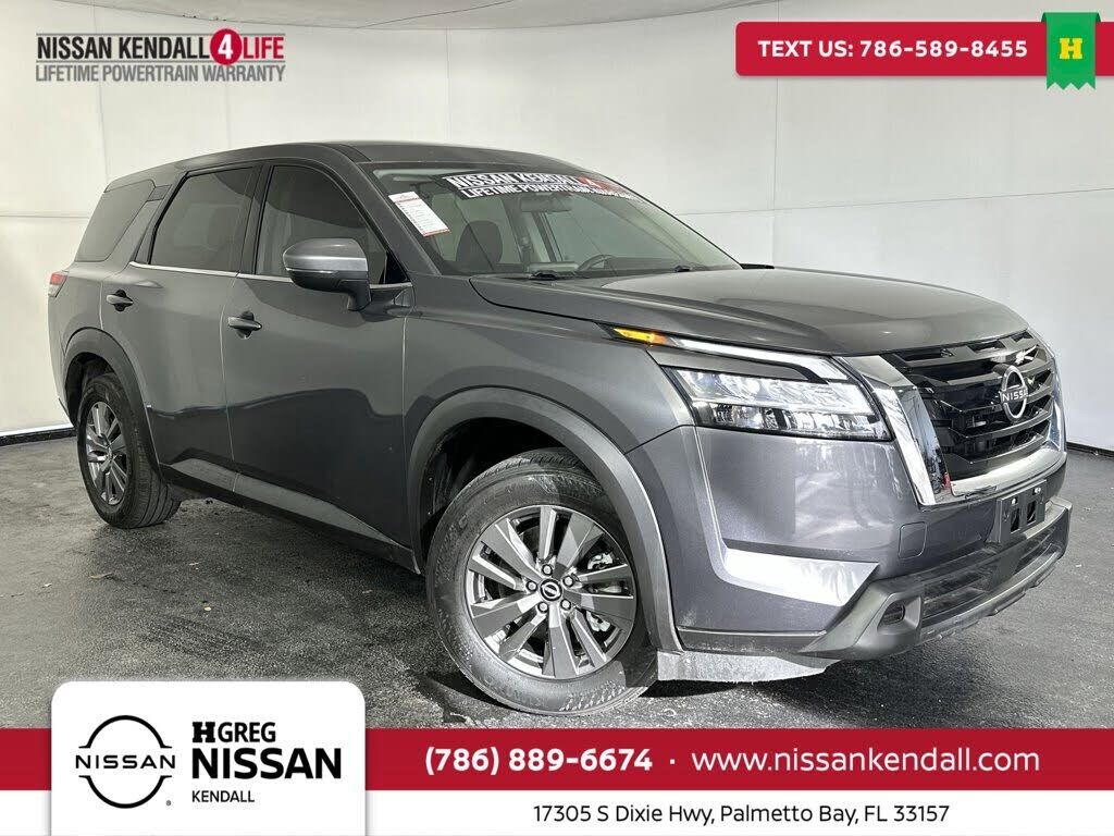 2022 NISSAN Pathfinder