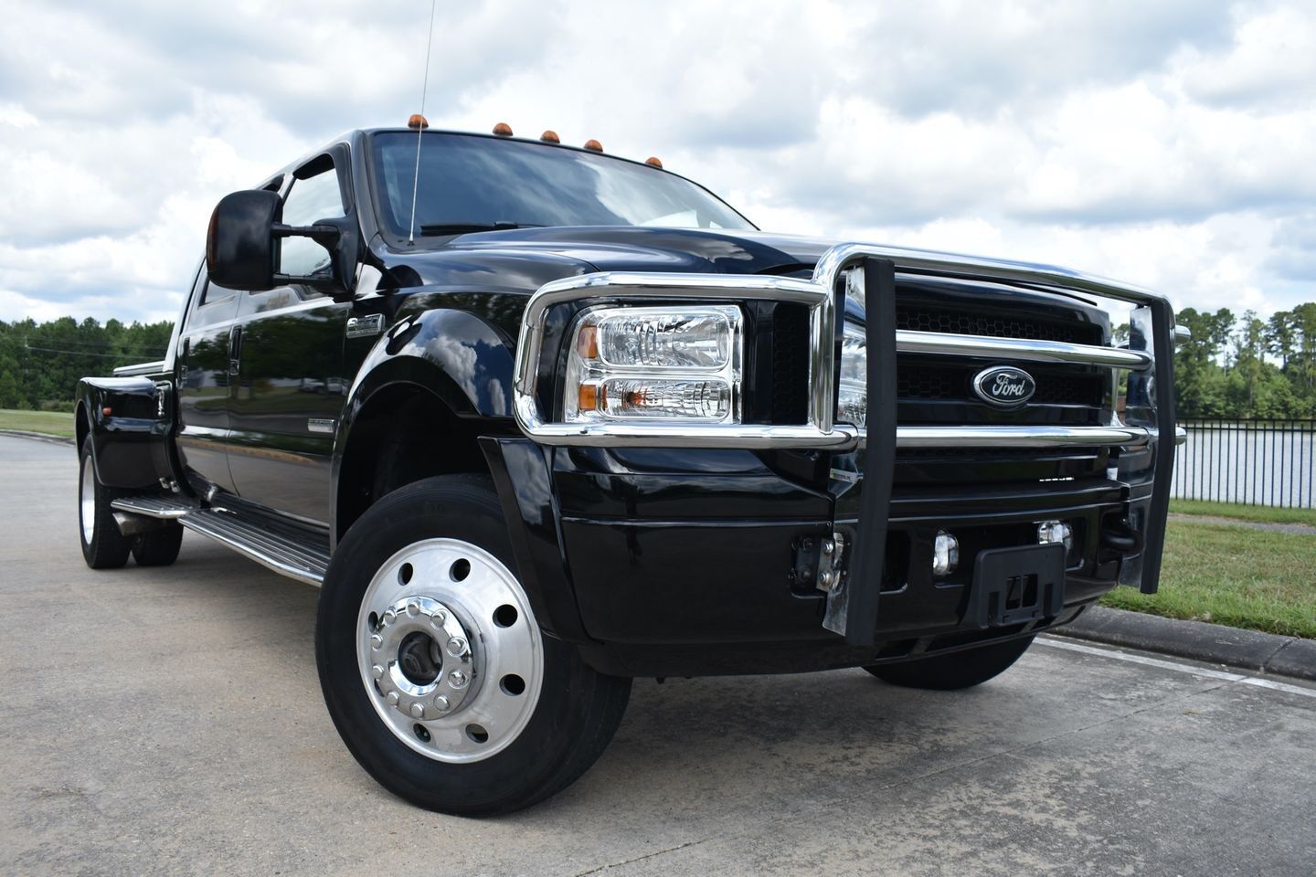 Ford F-550