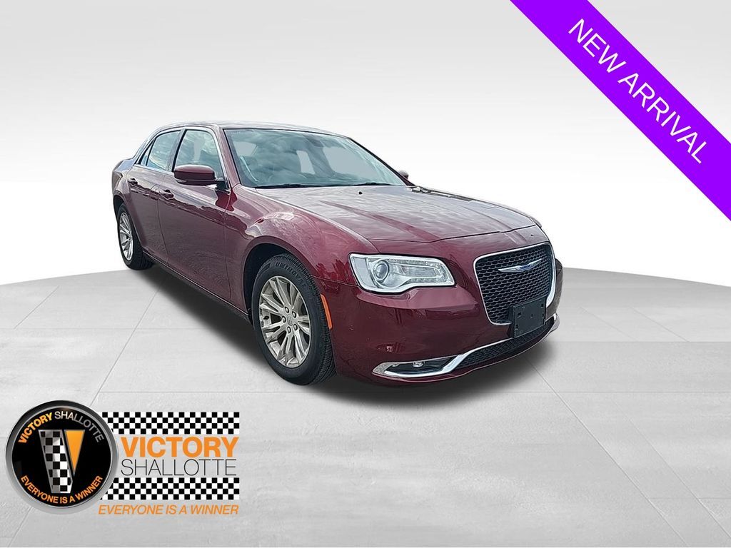 2021 CHRYSLER 300