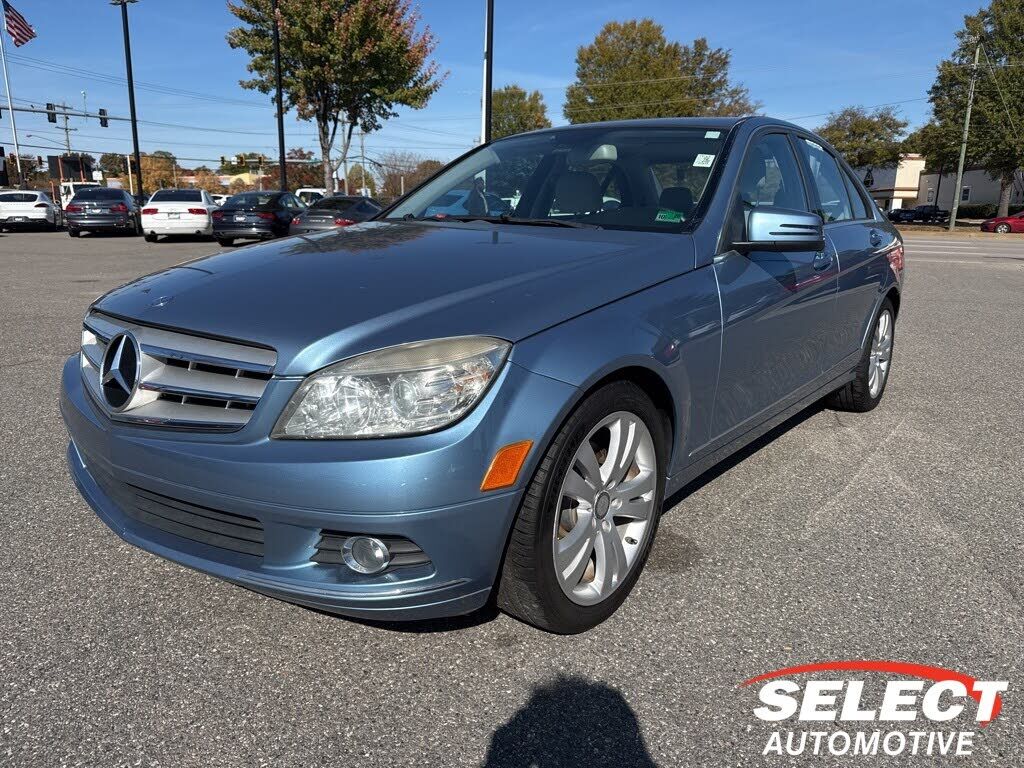 2010 MERCEDES-BENZ C-Class