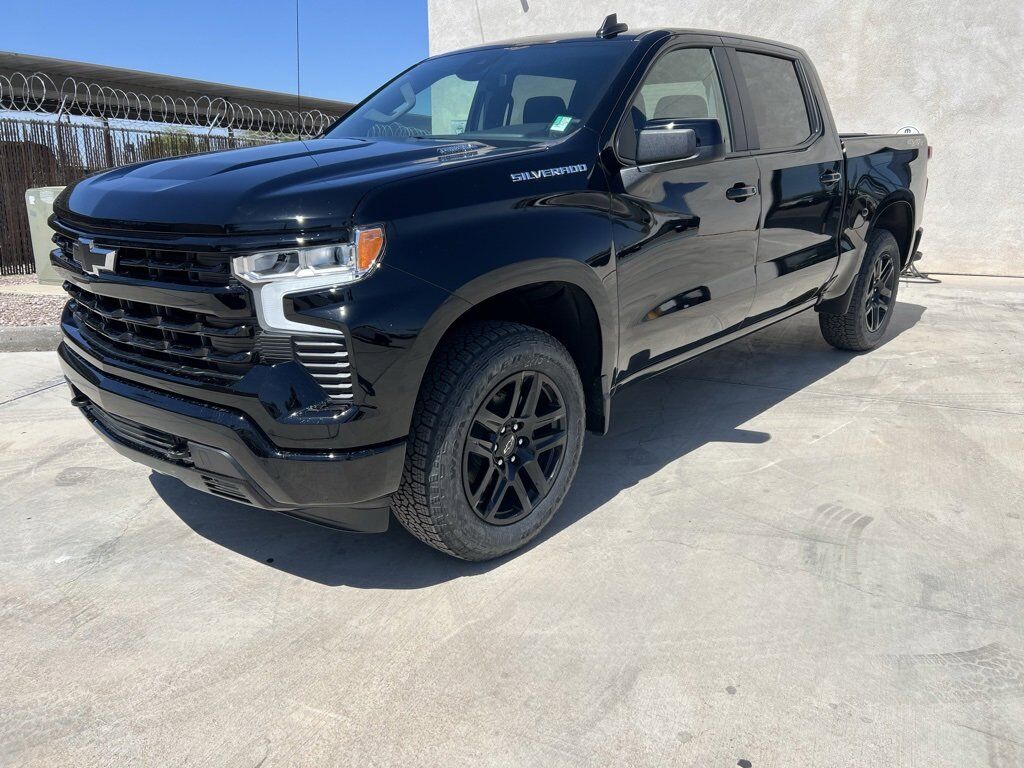2025 CHEVROLET Silverado