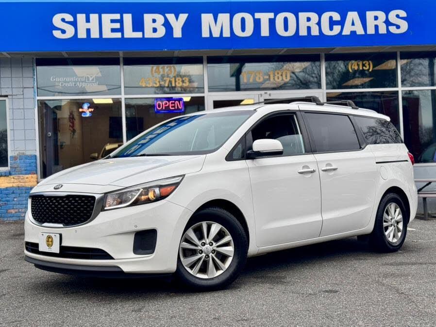 2016 KIA Sedona