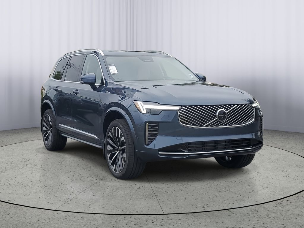 2026 VOLVO XC90