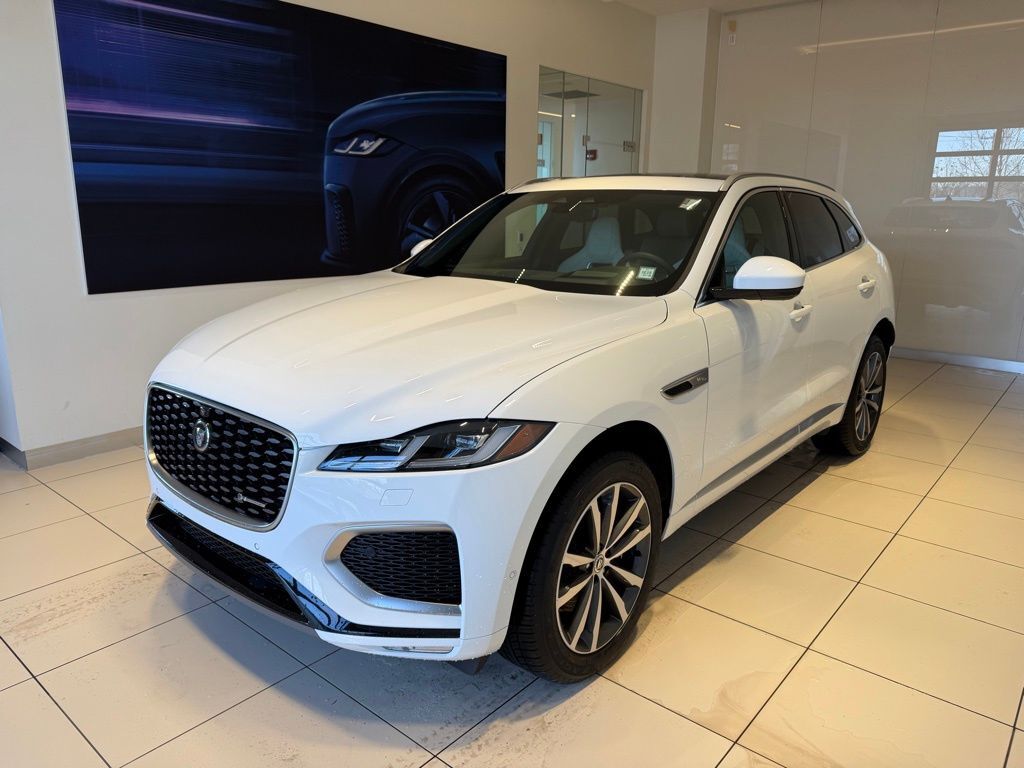 2025 JAGUAR F-Pace