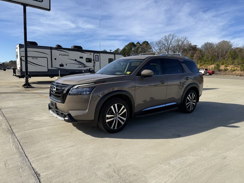 2025 NISSAN Pathfinder