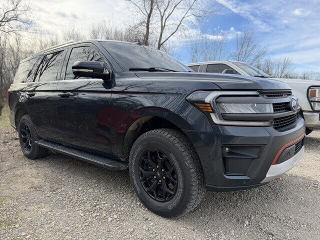 2022 FORD Expedition