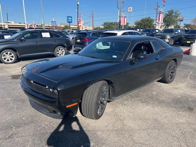 2015 DODGE Challenger