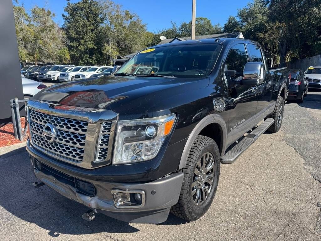 2018 NISSAN Titan