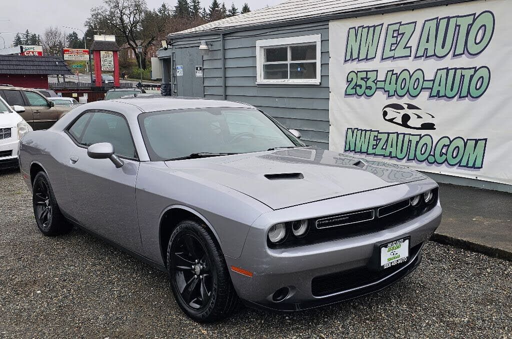2016 DODGE Challenger