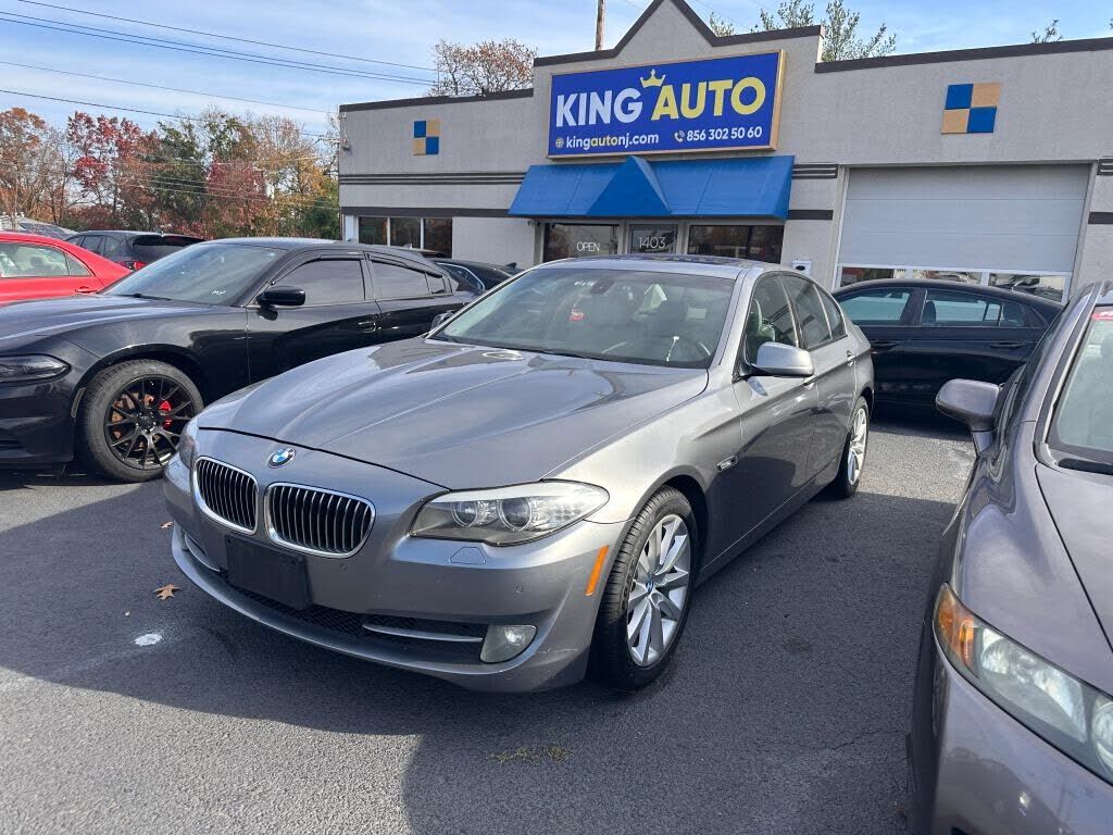 BMW 528i