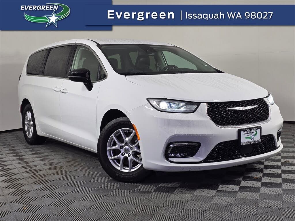 2024 CHRYSLER Pacifica