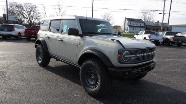 2025 FORD Bronco