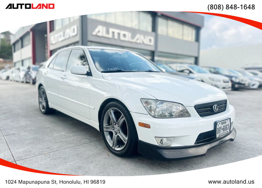 Lexus IS