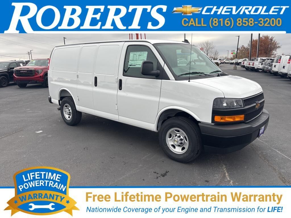 2025 CHEVROLET Express