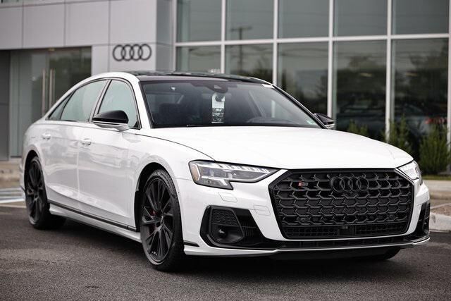 2025 Audi S8