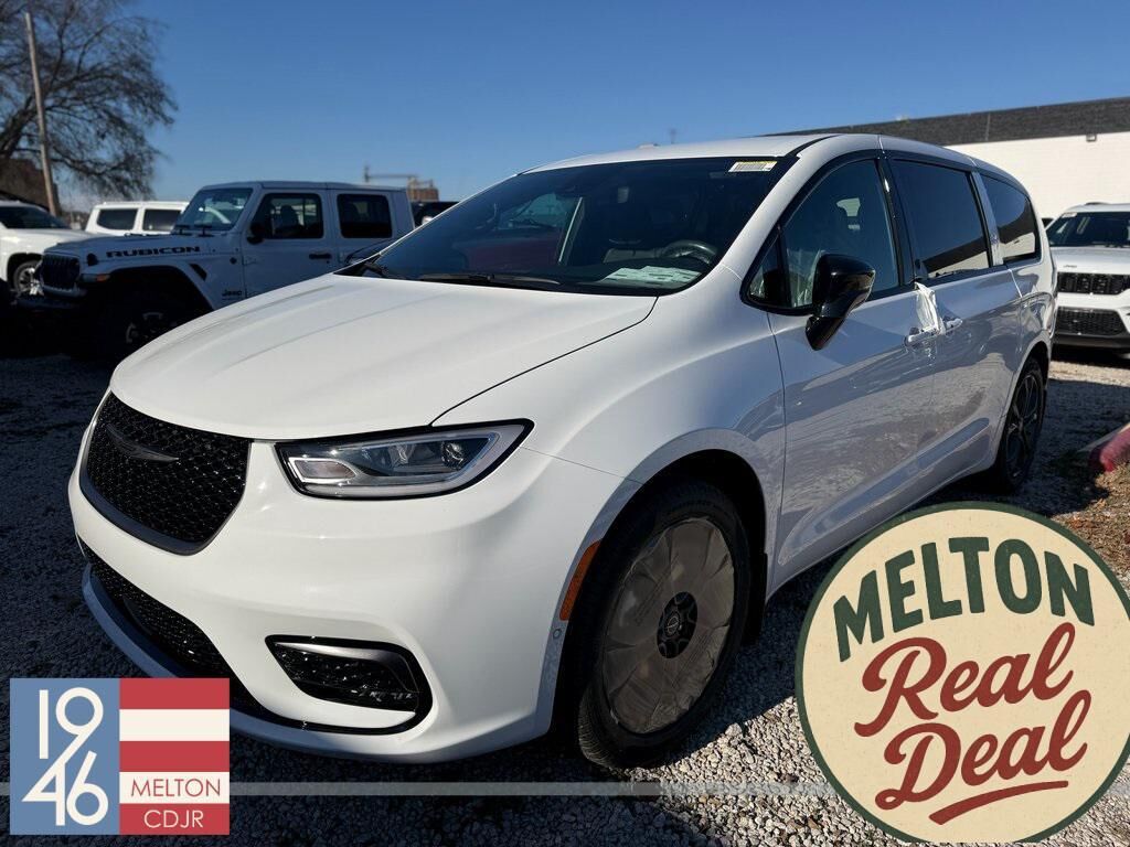 2026 CHRYSLER Pacifica