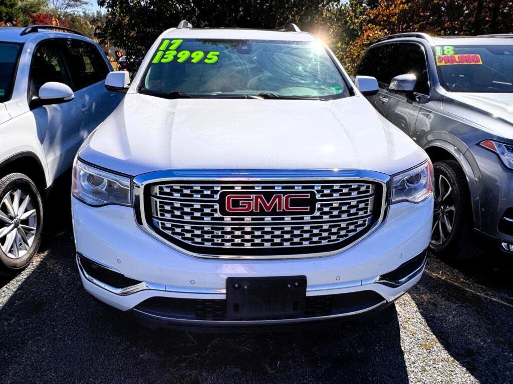 2017 GMC Acadia