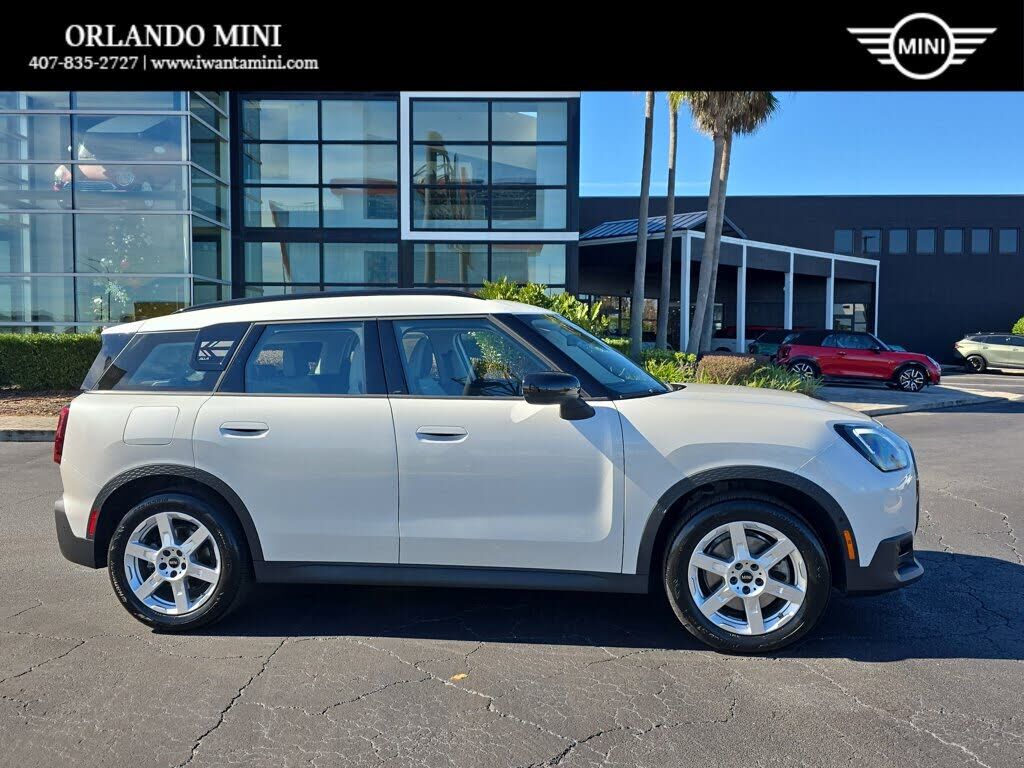 2025 MINI Countryman
