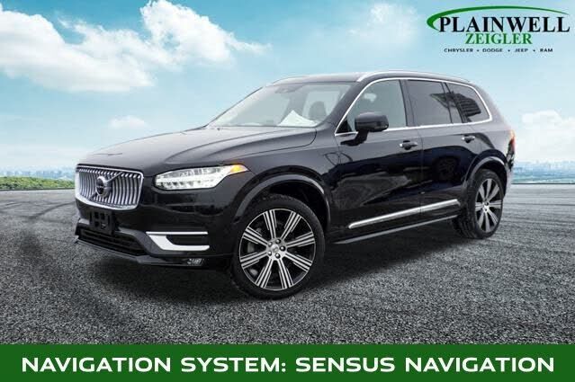 2022 VOLVO XC90