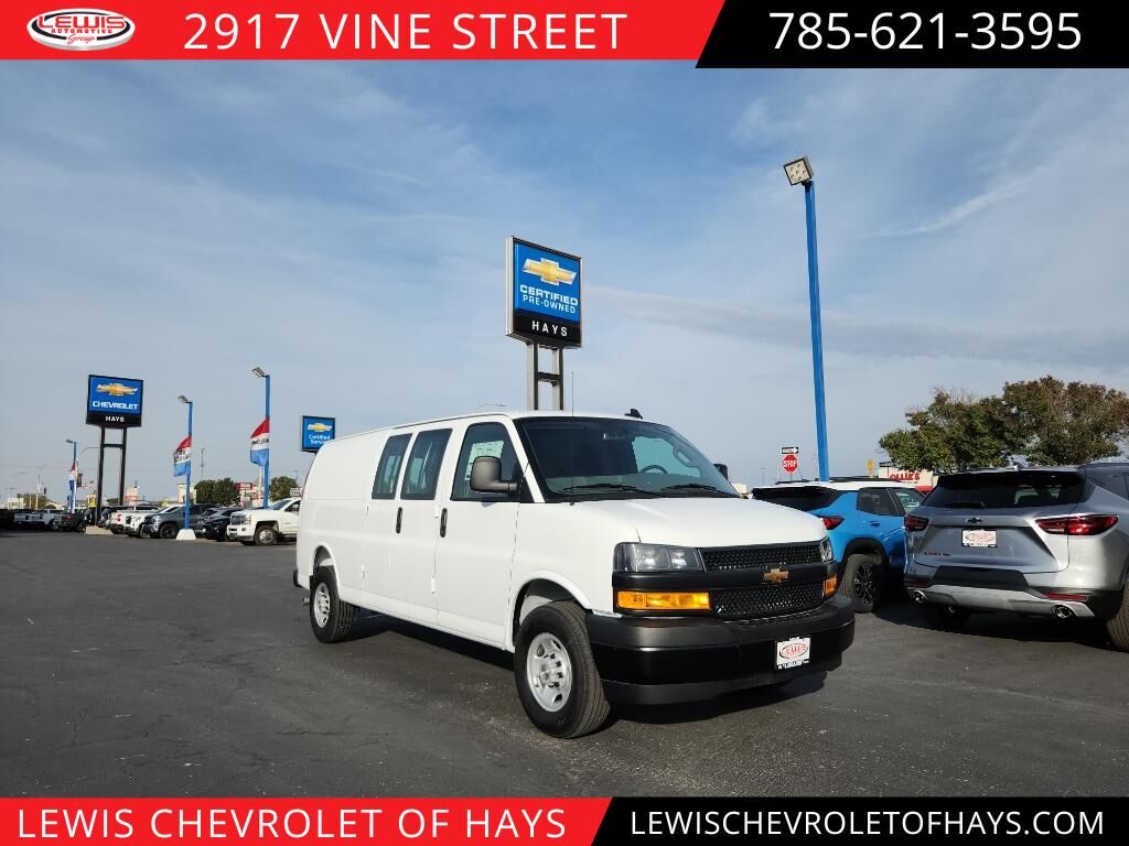 2025 CHEVROLET Express