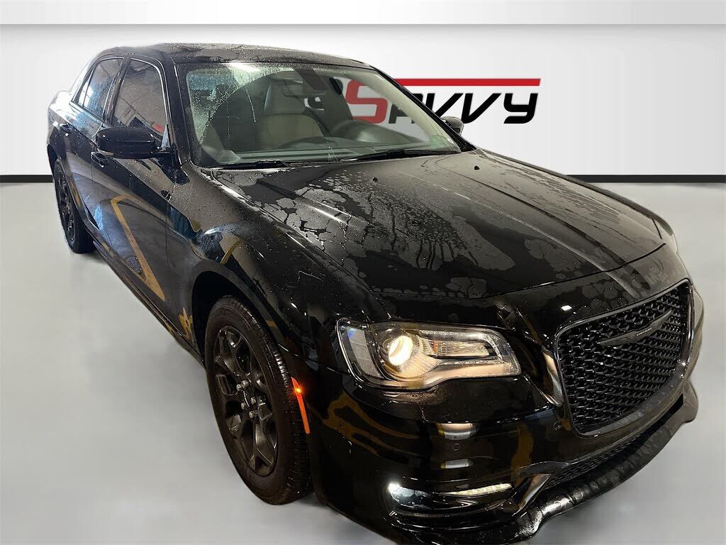 2023 CHRYSLER 300