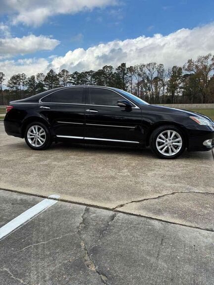 2011 LEXUS ES