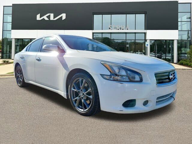 2012 NISSAN Maxima
