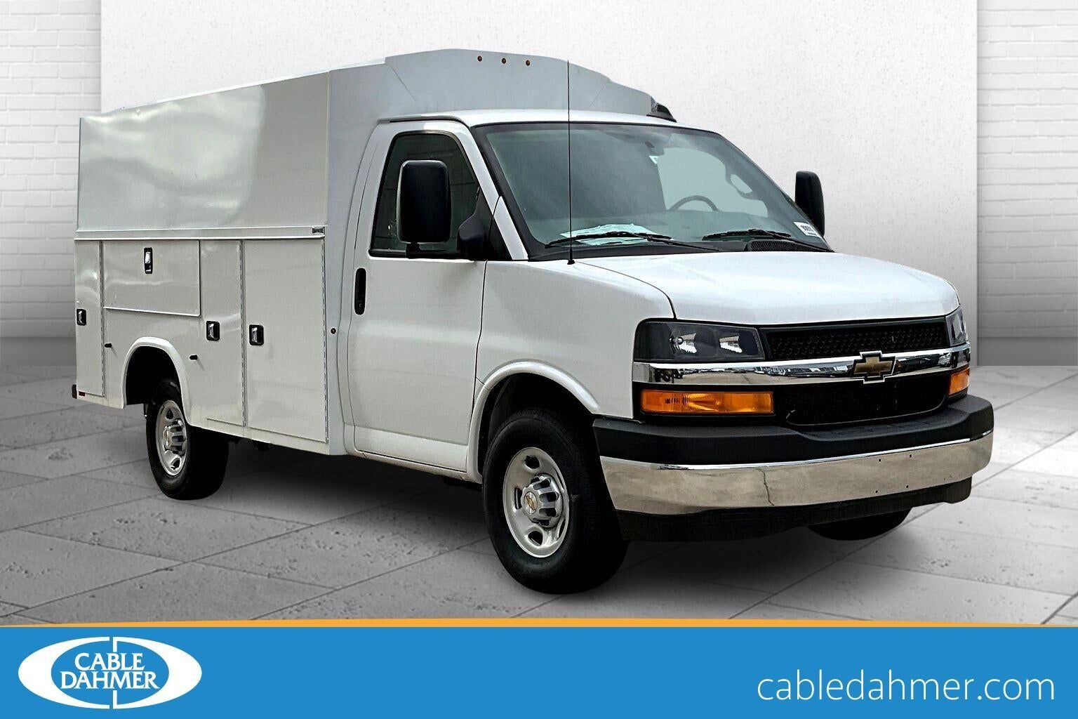 2025 CHEVROLET Express