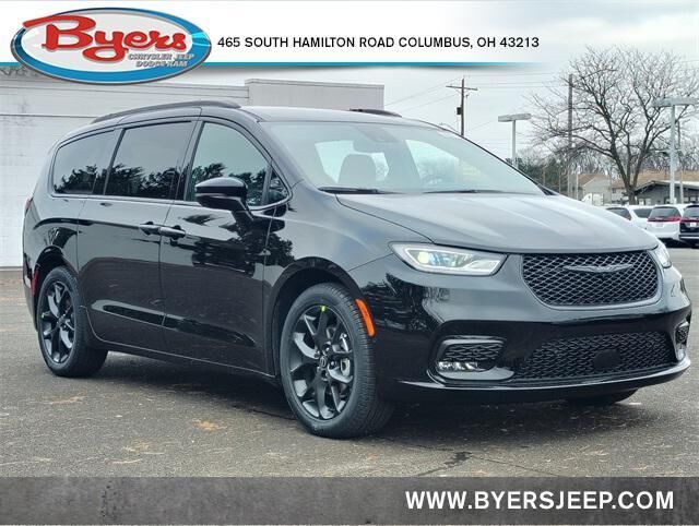 2026 CHRYSLER Pacifica