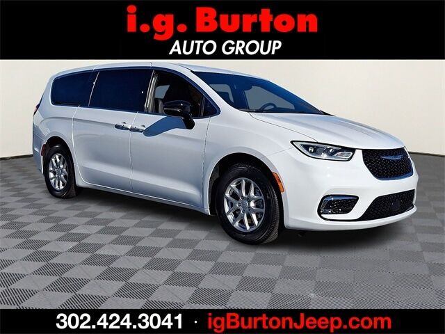 2026 CHRYSLER Pacifica