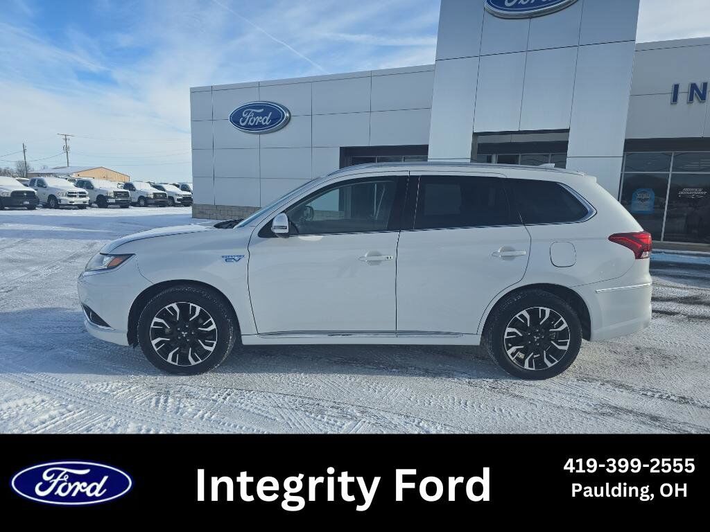 2018 MITSUBISHI Outlander