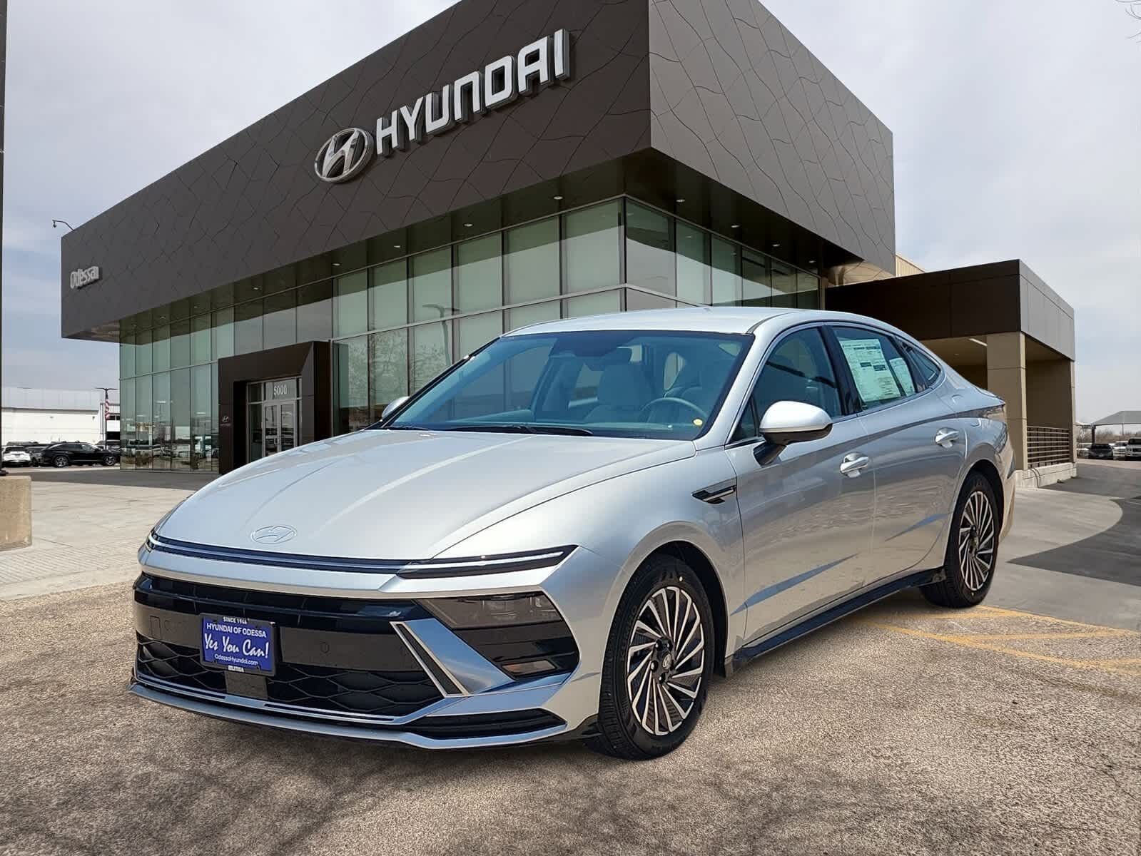 2025 HYUNDAI Sonata