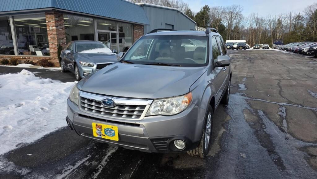 2011 SUBARU Forester