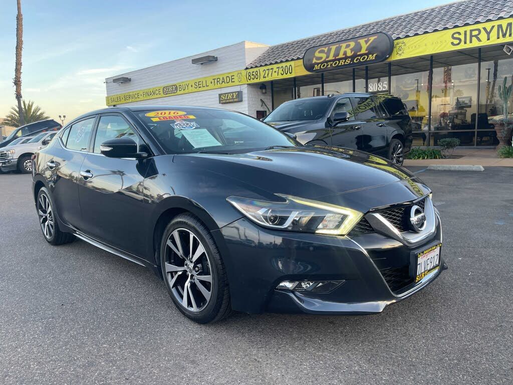Nissan Maxima