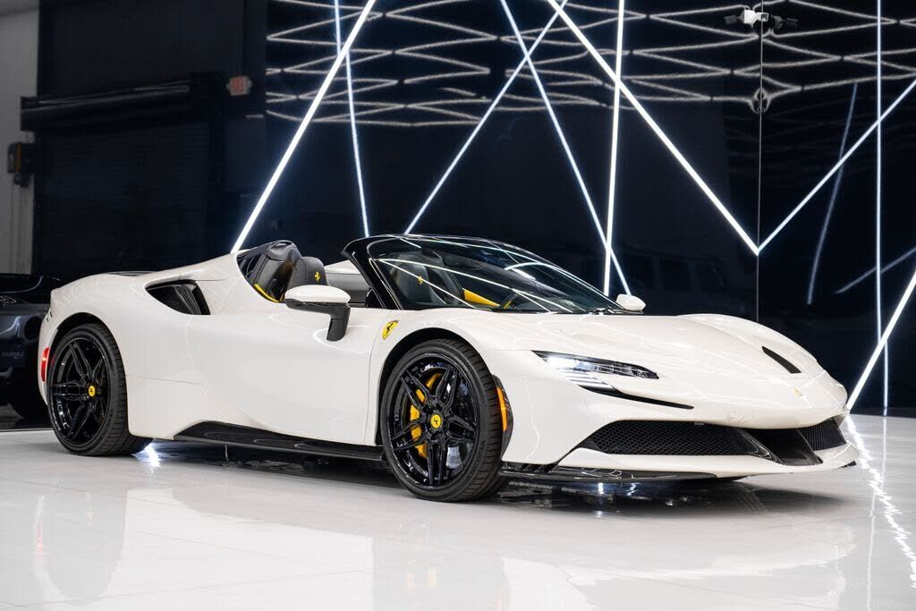 2024 FERRARI SF90 Spider