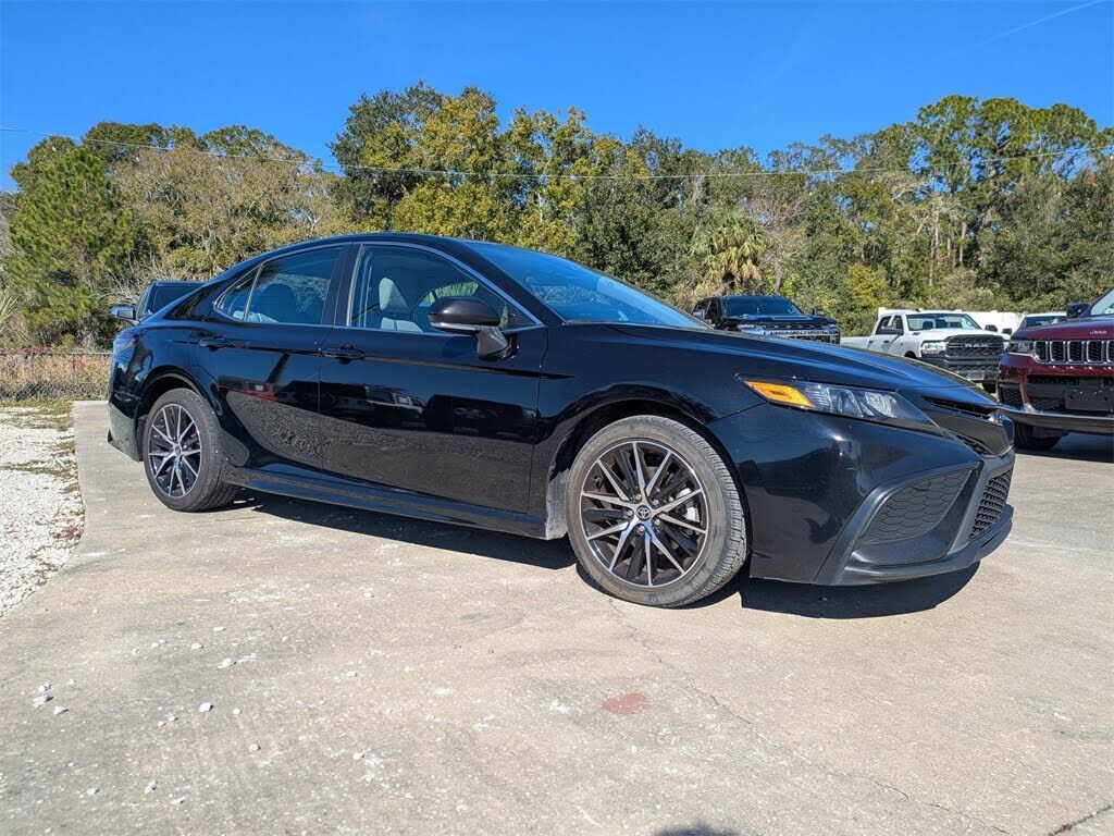 2023 TOYOTA Camry
