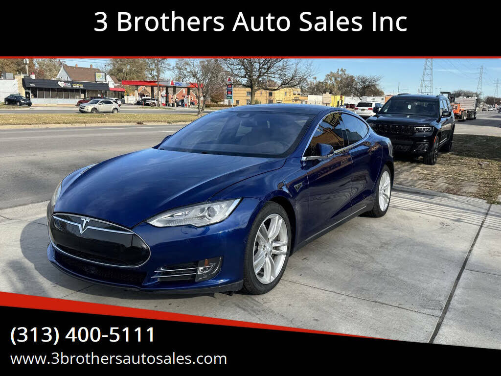 2016 TESLA Model S