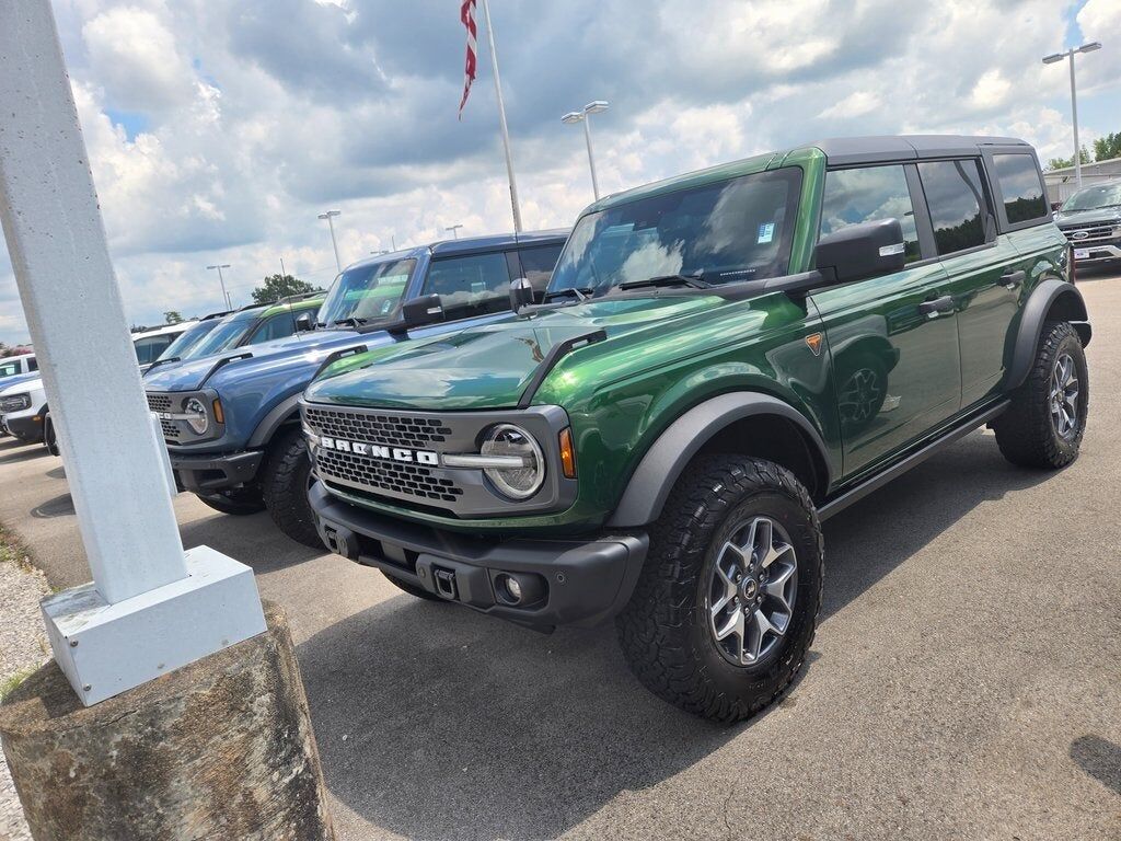 2025 FORD Bronco