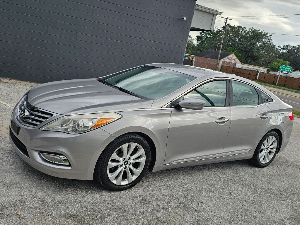 2012 HYUNDAI Azera