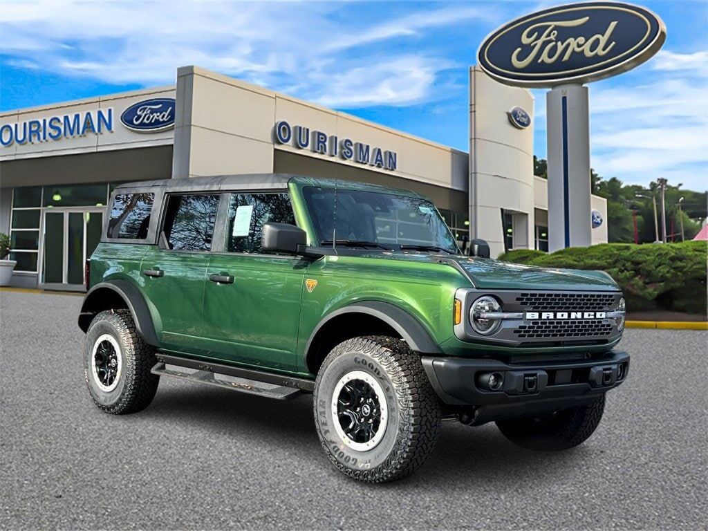 2025 FORD Bronco