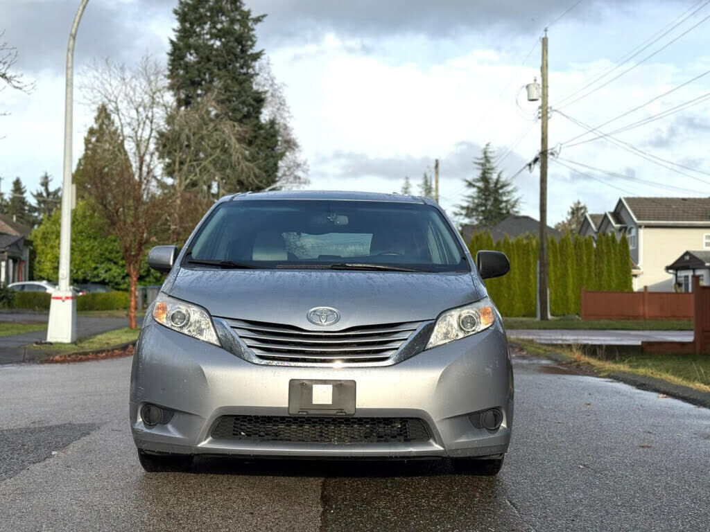 Toyota Sienna